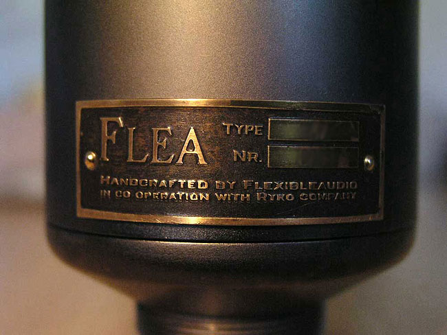 FLEA47 Vintage microphone - two heads combo (Limited Edition) FLEA47 Vintage microphone - two heads combo (Limited Edition)