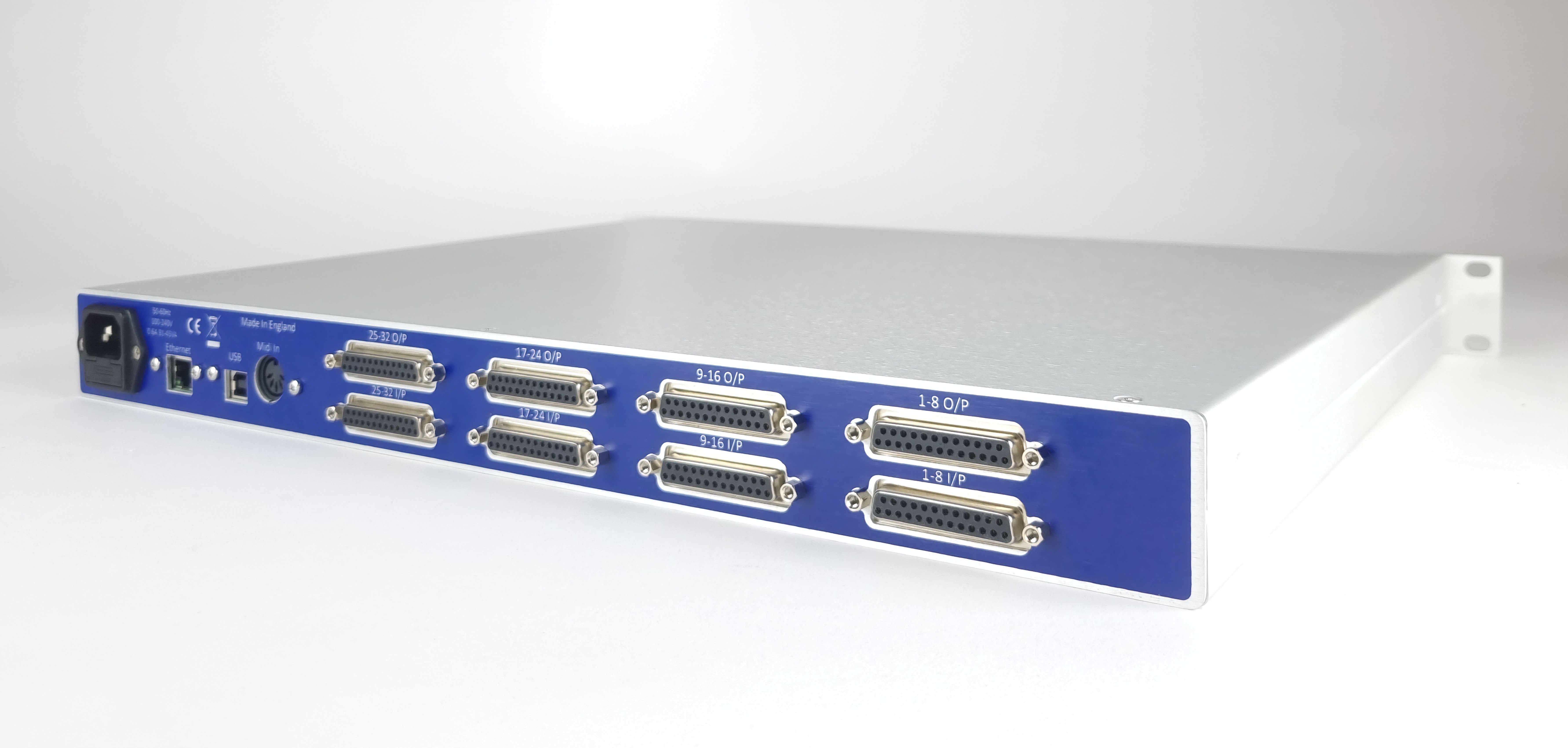 CB Electronics XP-RELAY32 32 Input x 32 Output CB Electronics XP-RELAY32 32 Input x 32 Output