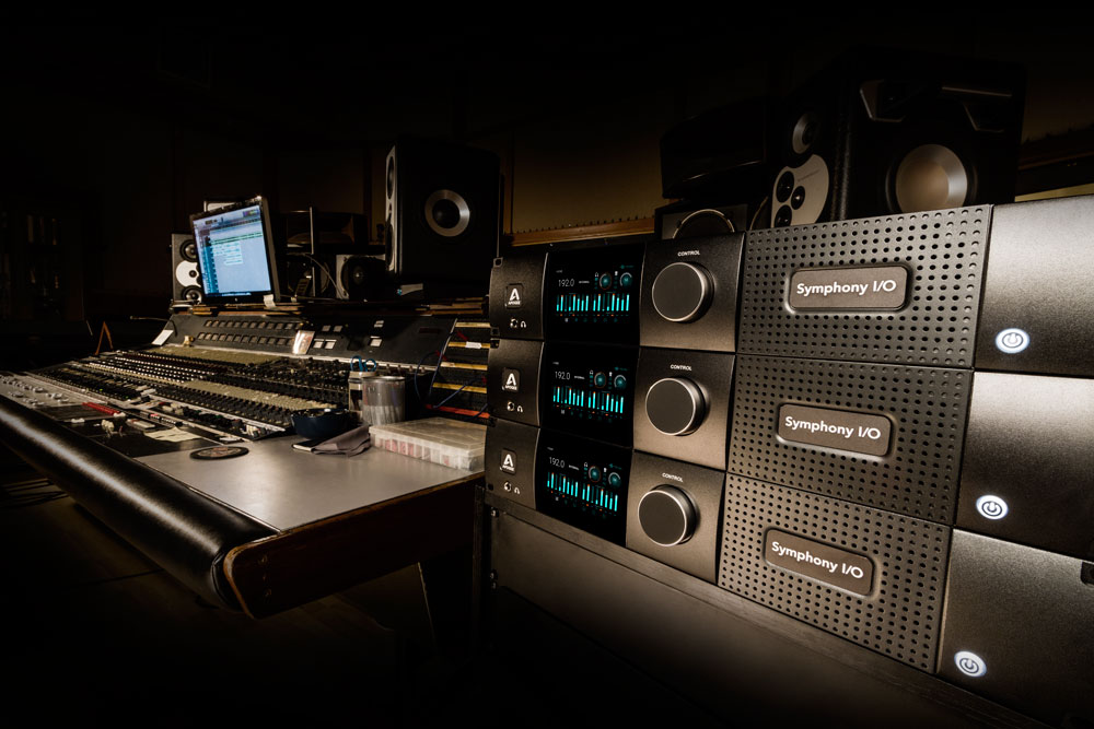 Apogee Symphony I/O Mk II Pro Tools HD Chassis Apogee Symphony I/O Mk II Pro Tools HD Chassis