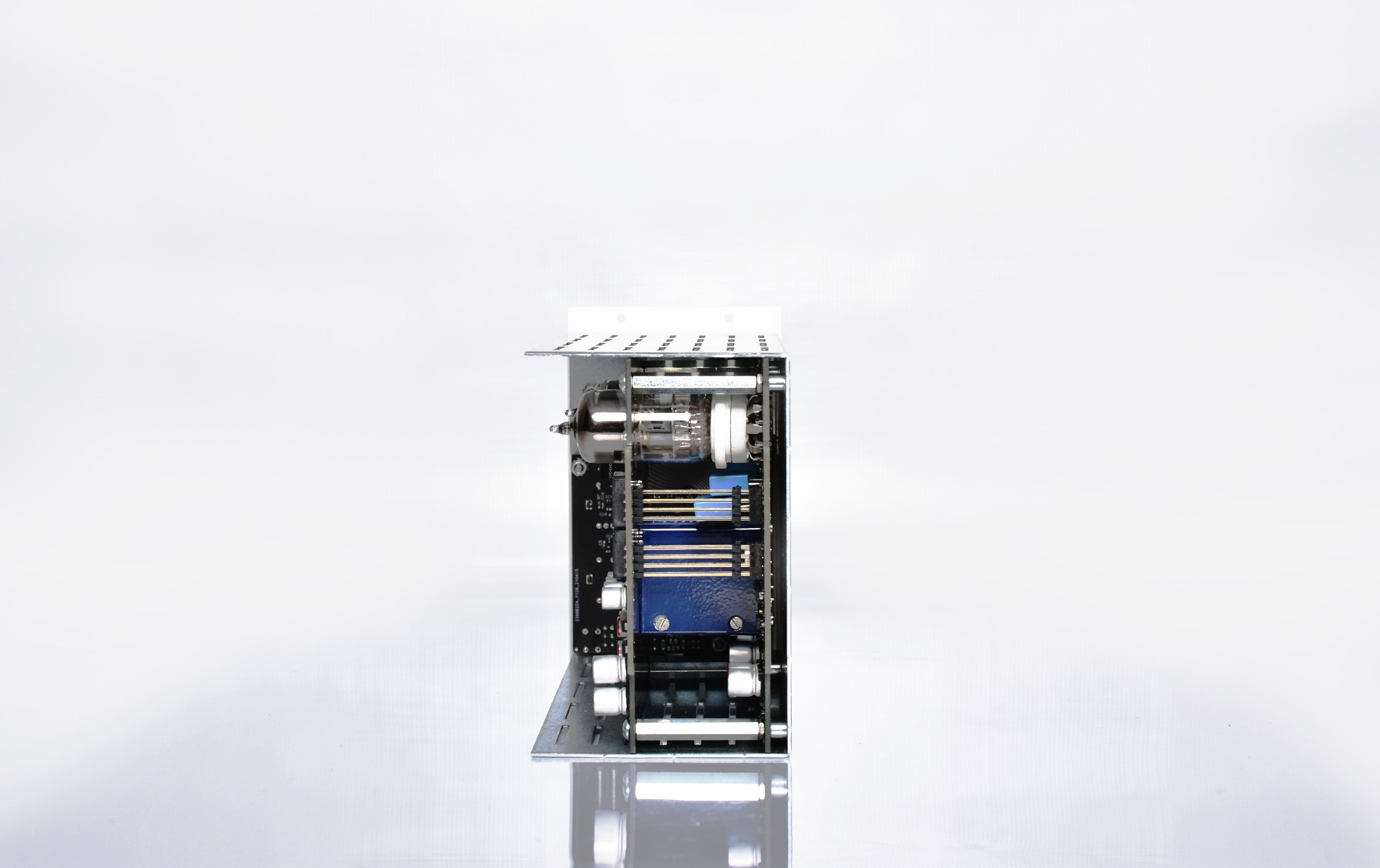 WesAudio RHEA (B-Ware) WesAudio RHEA (B-Ware)