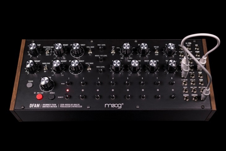 Moog DFAM (Drummer From Another Mother) Moog DFAM (Drummer From Another Mother)