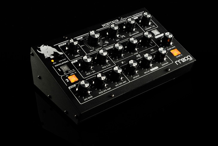Moog Minitaur Bass Synthesizer Moog Minitaur Bass Synthesizer