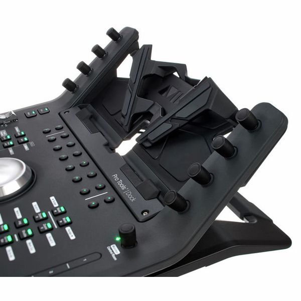 Avid Dock